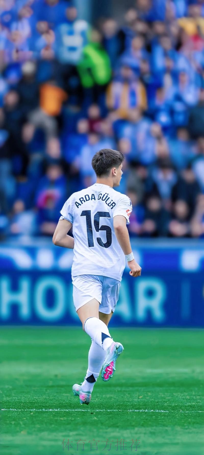 队报:皇马本赛季唯一全勤的姆巴佩出战概率极低 队报:皇马本赛季唯一全勤的姆巴佩出战概率极低